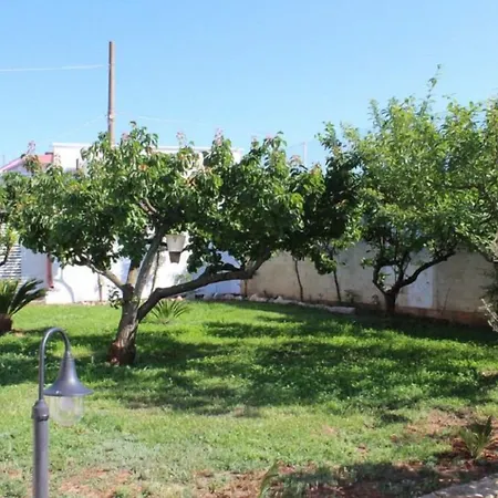 L'isola Che Non C'e Oda ve Kahvaltı Torre San Giovanni Ugento