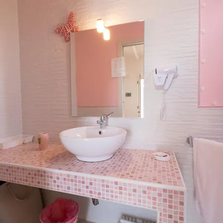 Bed & Breakfast L'isola Che Non C'e 4*