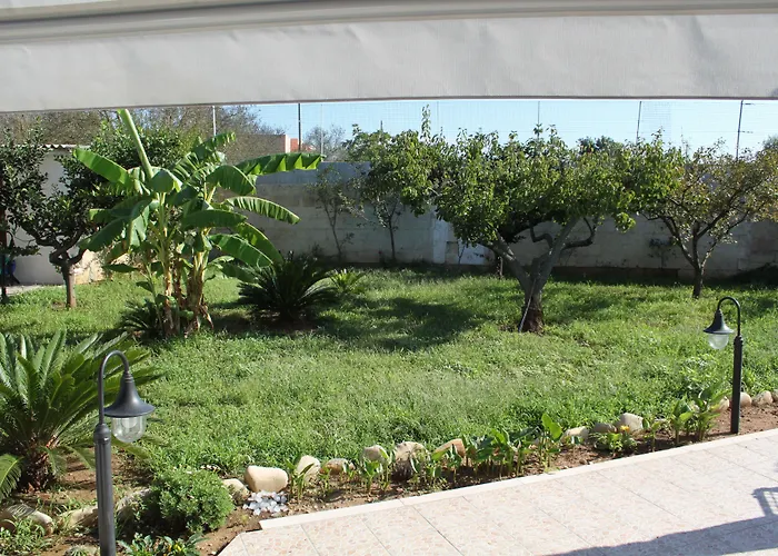 L'isola Che Non C'è 4*